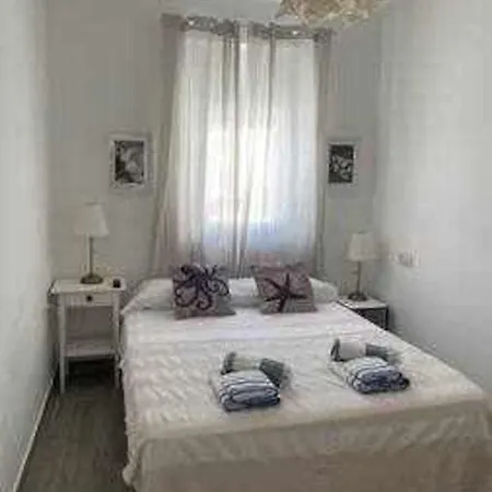Apartment Precioso Atico En El Centro Historico De *
