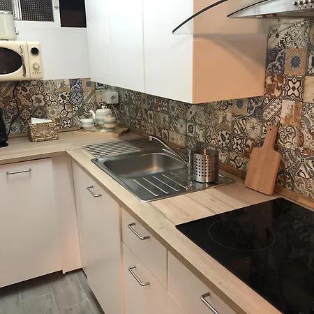 Precioso Atico En El Centro Historico De *